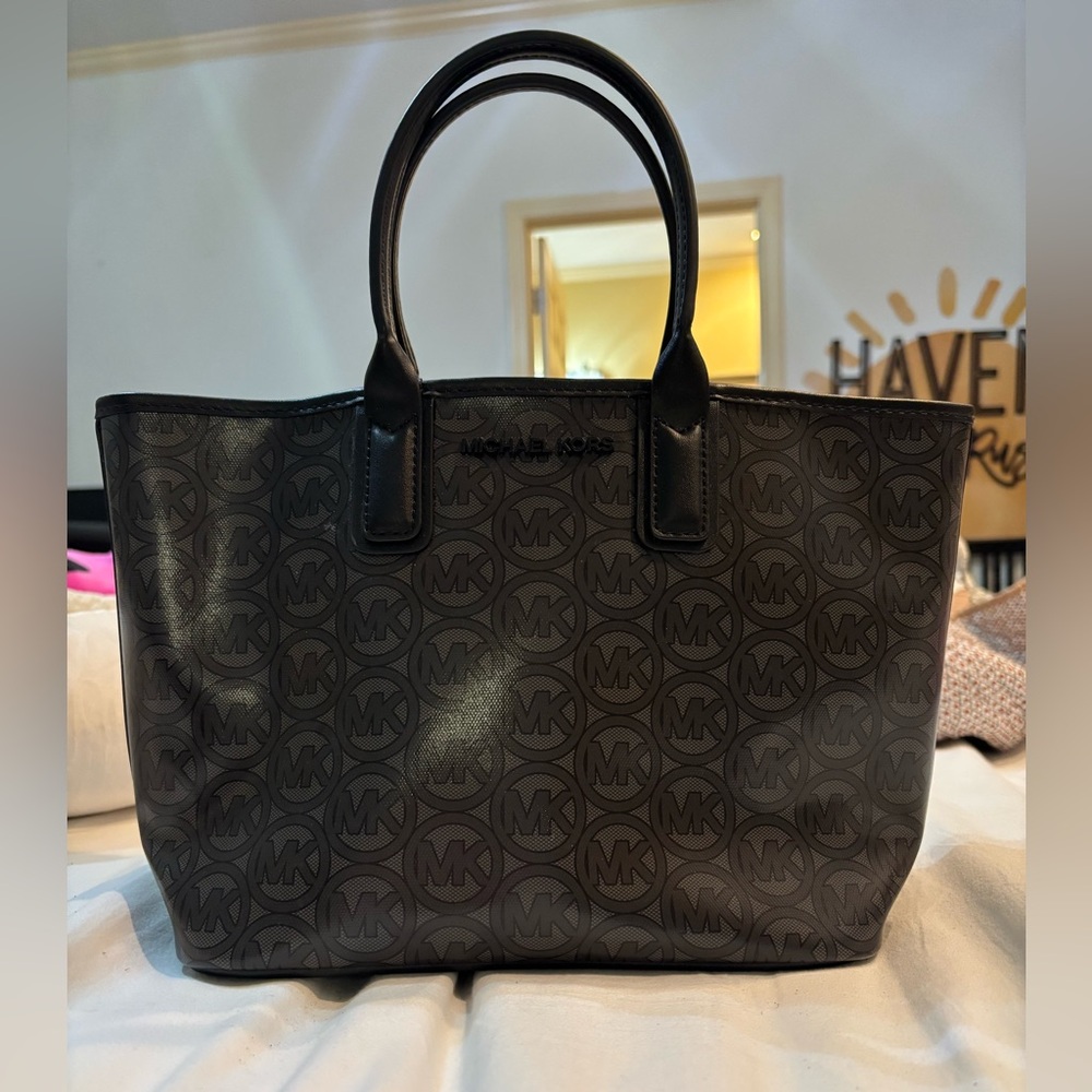 Michael Kors tote bag